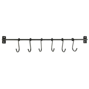 Sort knagerække i metal fra Ib Laursen med seks flytbare S-kroge til praktisk vægopbevaring i hjemmet.