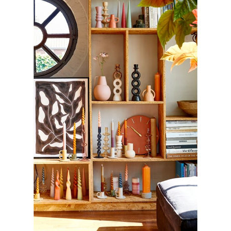 Kegleformet lys 25 cm højt lysegråt