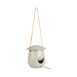 Fuglefoderhus i askegrå keramik i gren fra Ib Laursen