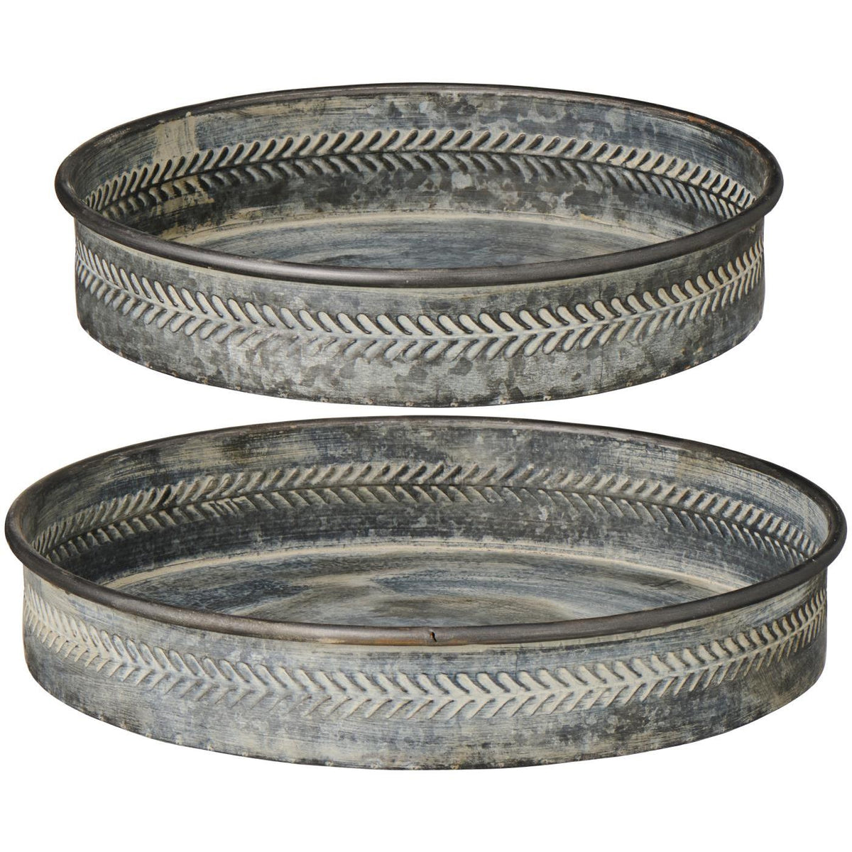 Sæt med to runde metalbakker fra Ib Laursen Urban Garden i rustikt zinklook med dekorativt mønster langs kanten